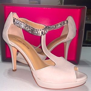 Antonio Melani Gray Platform Heels